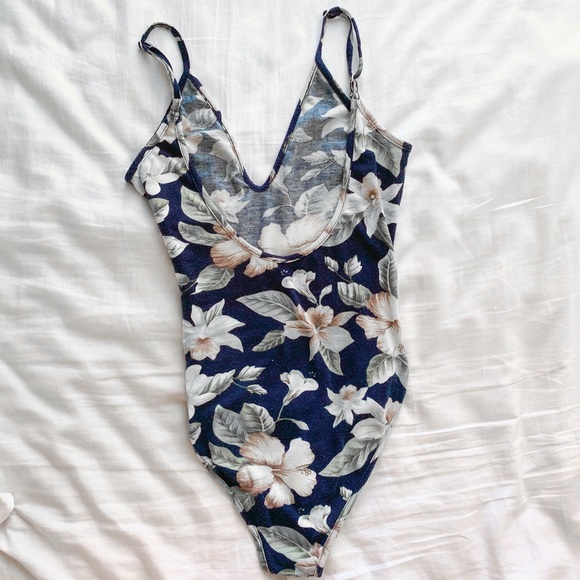 BLUE FLORAL BODY SUIT - Picture 4 of 4